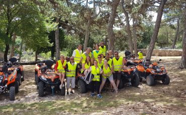 QUAD SAFARI SUPETAR GASTRO